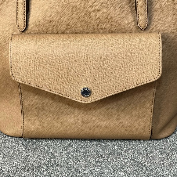 Michael Kors Tote Bag Tan/Camel Silver Accents Handled Bag Front Card Organizer - Picture 3 of 12